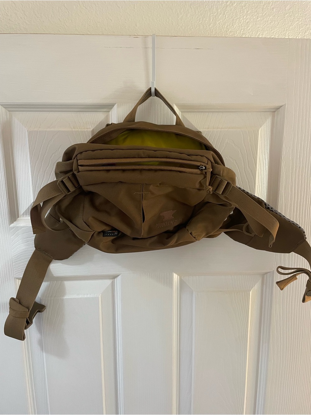 Mountain Smith Hip Pack - Brown